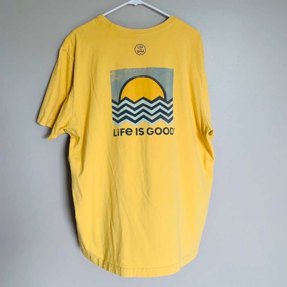 Oversized Graphic Tee